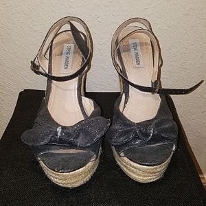 Steve Madden Black Sparkly Espadrilles Wedges Size 8